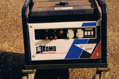 lichtaggregaat 2200 watt